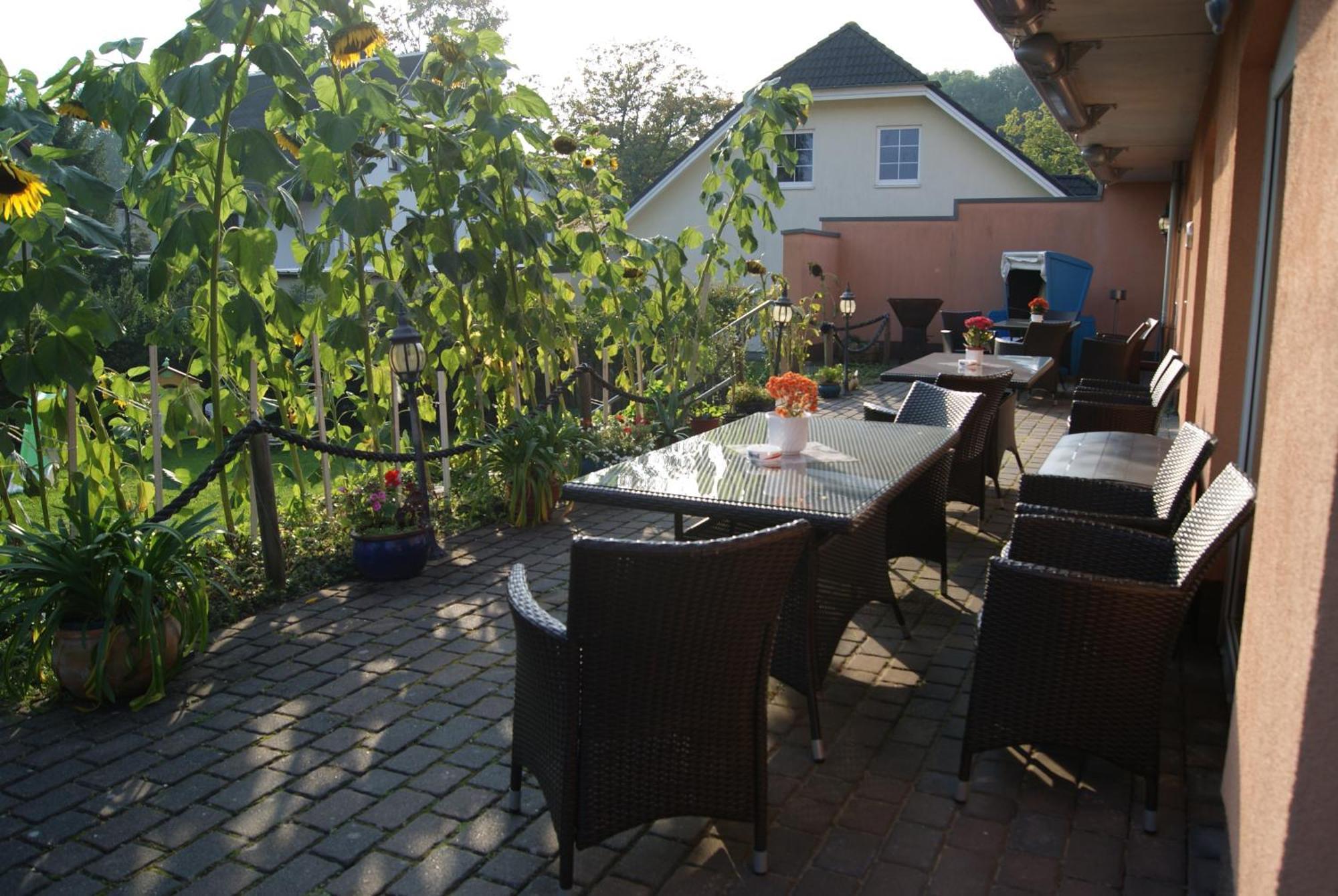 Pension Waldeck เกอเรน ภายนอก รูปภาพ